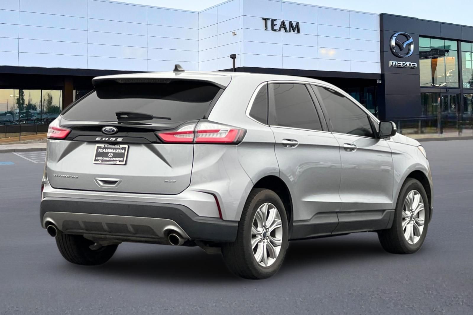Used 2024 Ford Edge Titanium AWD/4WD image 4