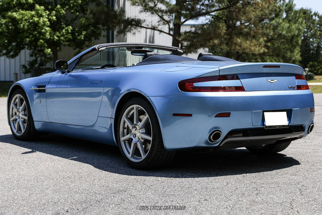 Used 2007 Aston Martin V8 Vantage Roadster RWD image 6