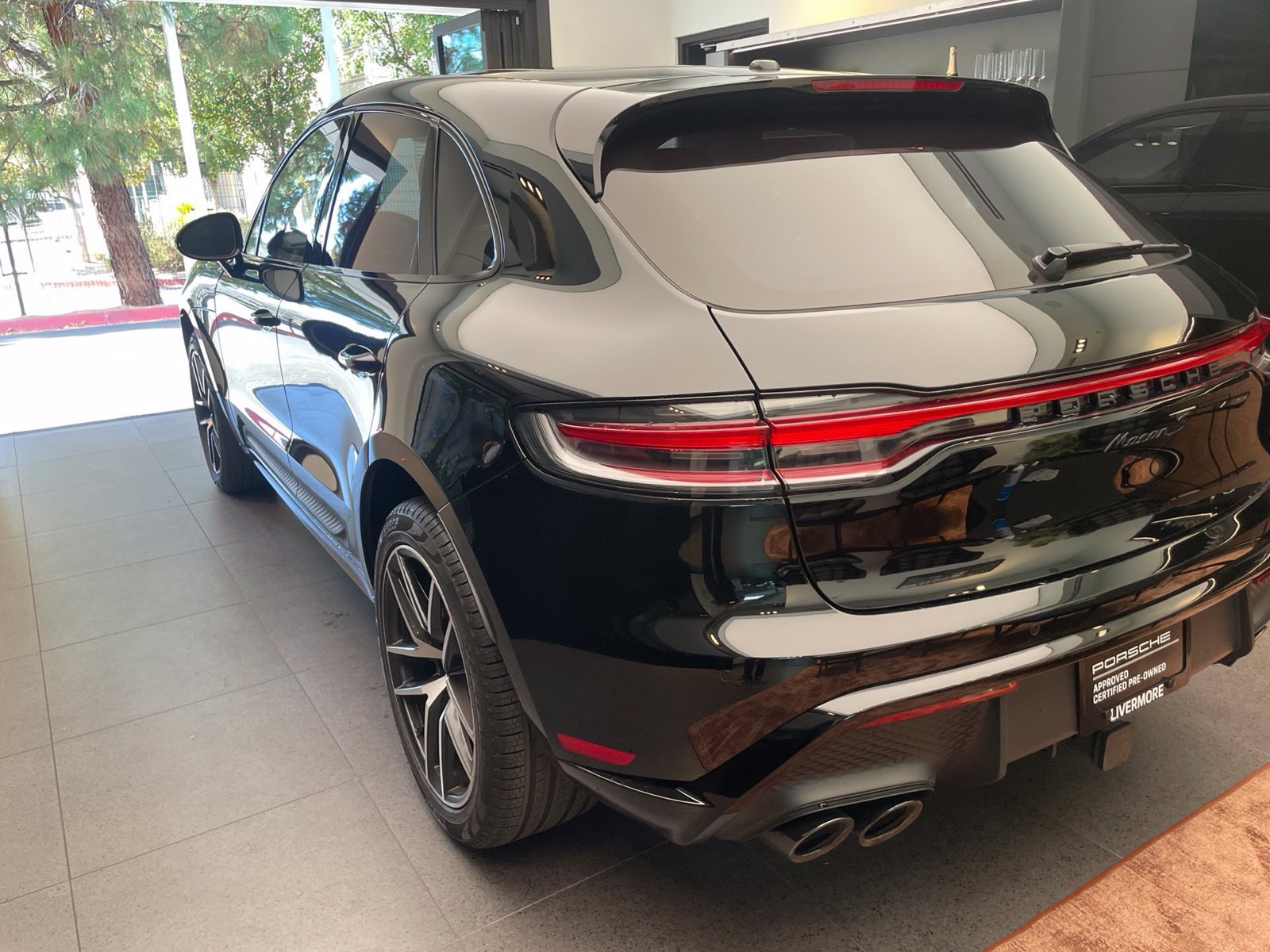 Certified 2026 Porsche Macan S AWD/4WD image 6
