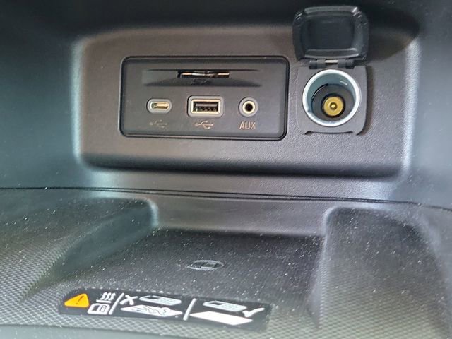 Certified 2021 Chevrolet Equinox Premier FWD image 33