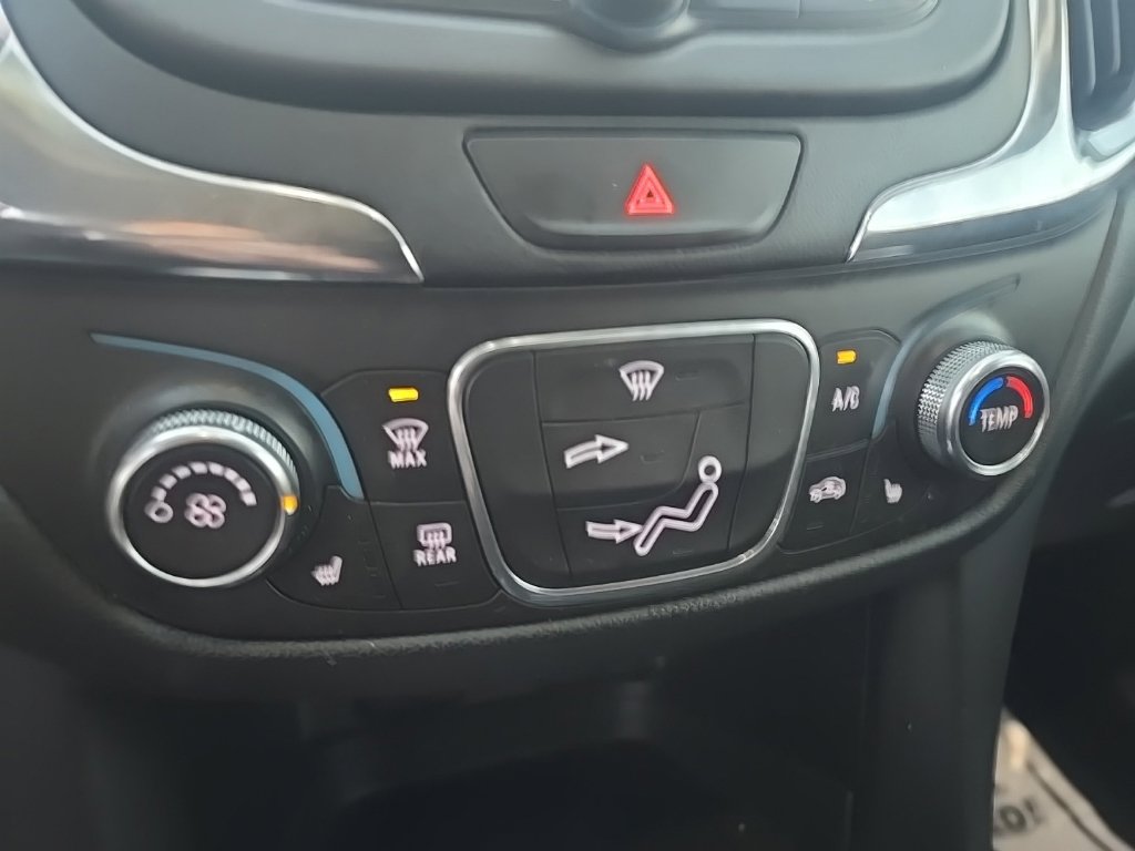 Used 2018 Chevrolet Equinox LT AWD/4WD image 10