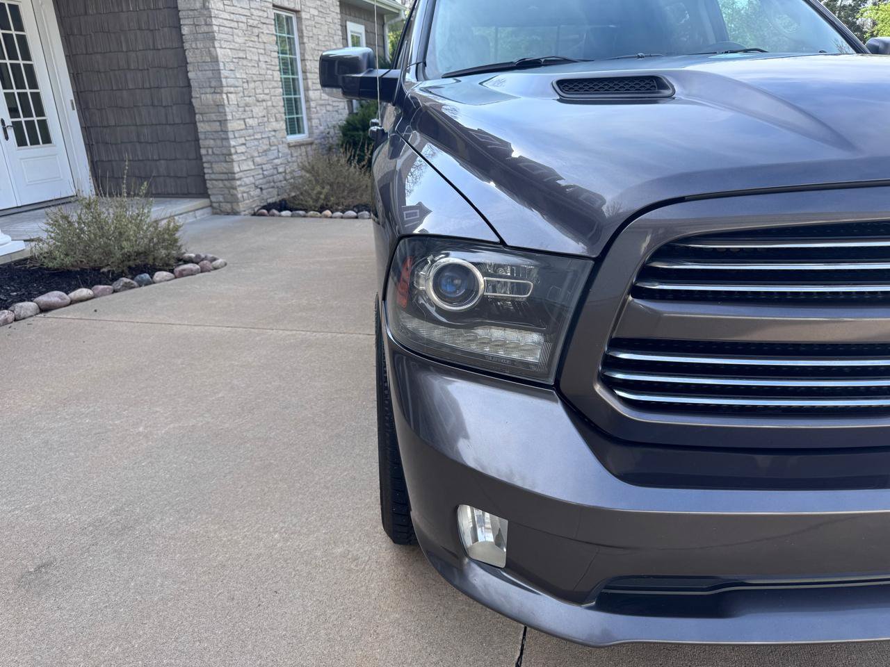 Used 2016 RAM 1500 Sport w/ Comfort Group AWD/4WD image 33