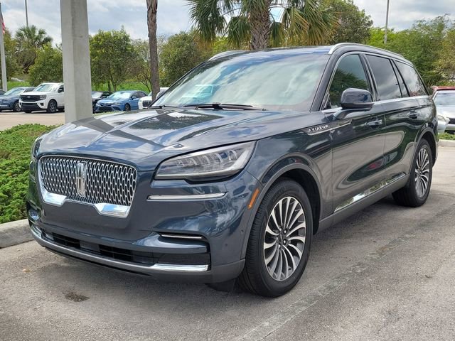 Certified 2023 Lincoln Aviator Reserve RWD image 3