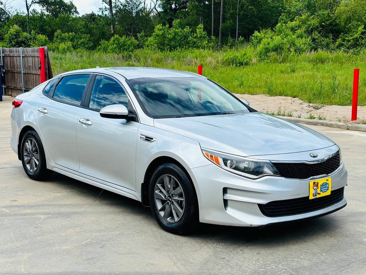 Used 2018 Kia Optima LX w/ Convenience Package FWD image 1