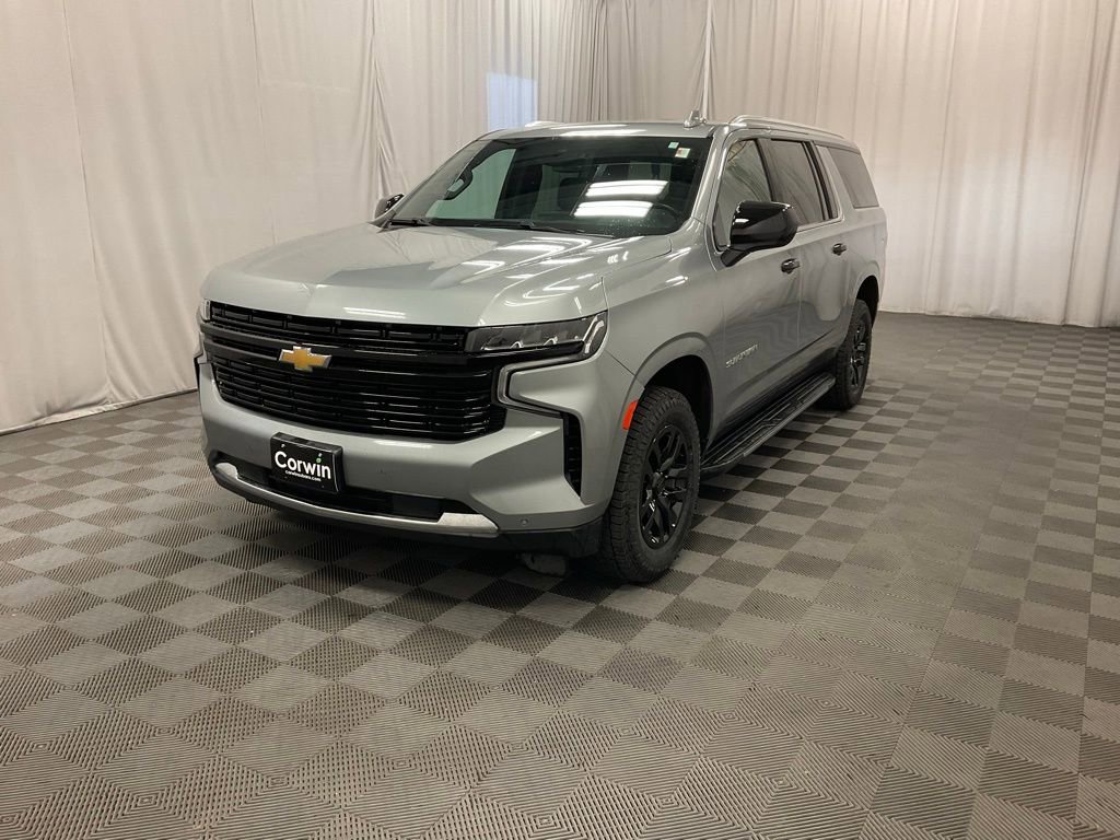 Used 2024 Chevrolet Suburban LT AWD/4WD image 12