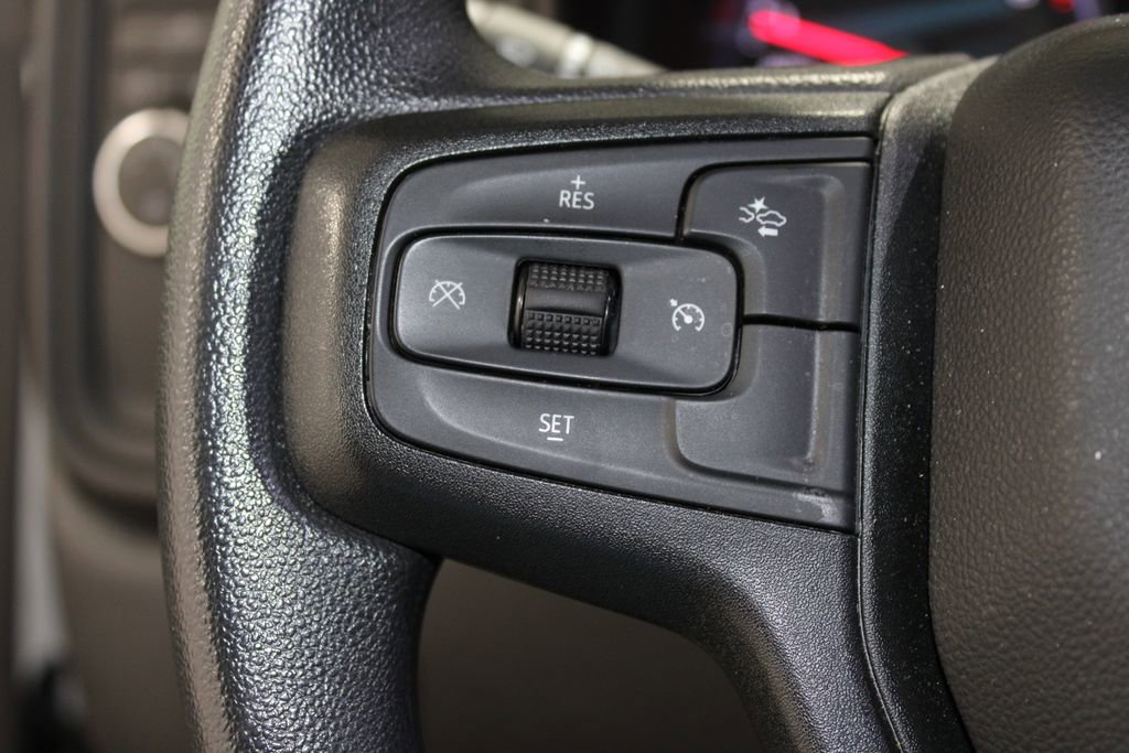 Used 2024 Chevrolet Silverado 1500 Custom image 32