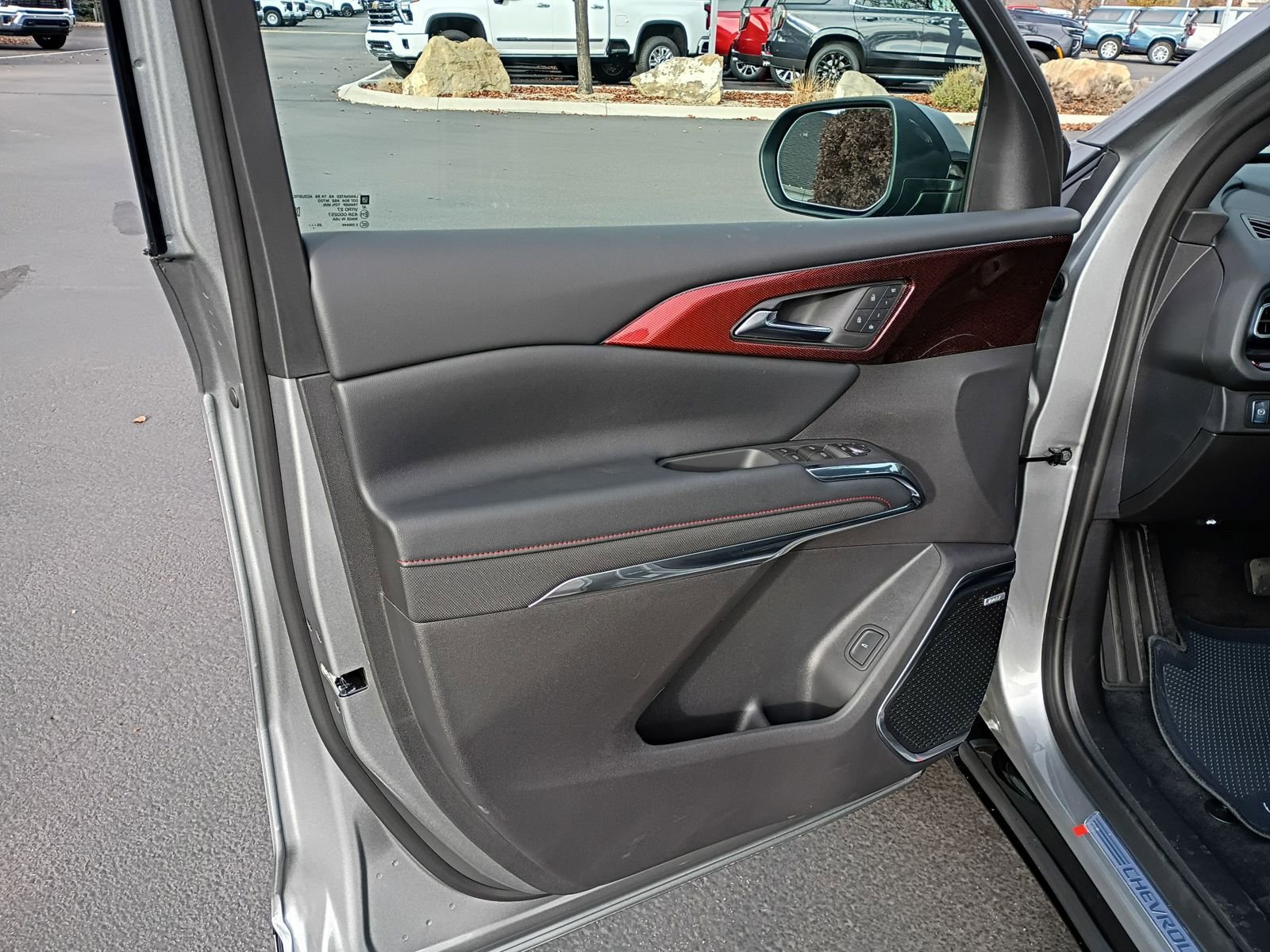 New 2026 Chevrolet Traverse RS image 29