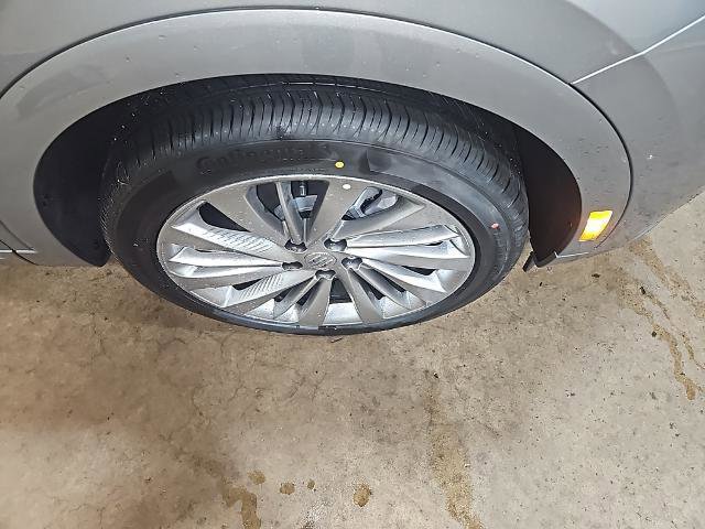 New 2026 Buick Envision Avenir image 9