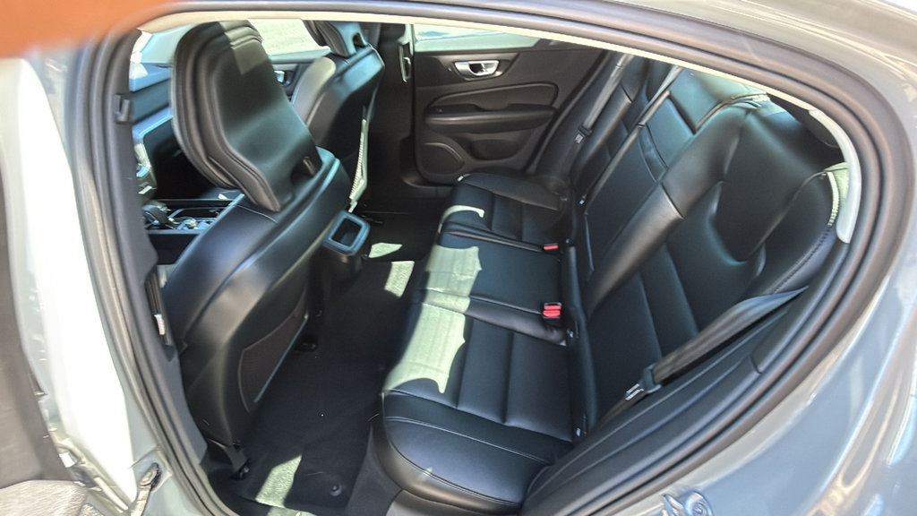 Certified 2024 Volvo S60 B5 Core w/ Climate Package FWD image 10