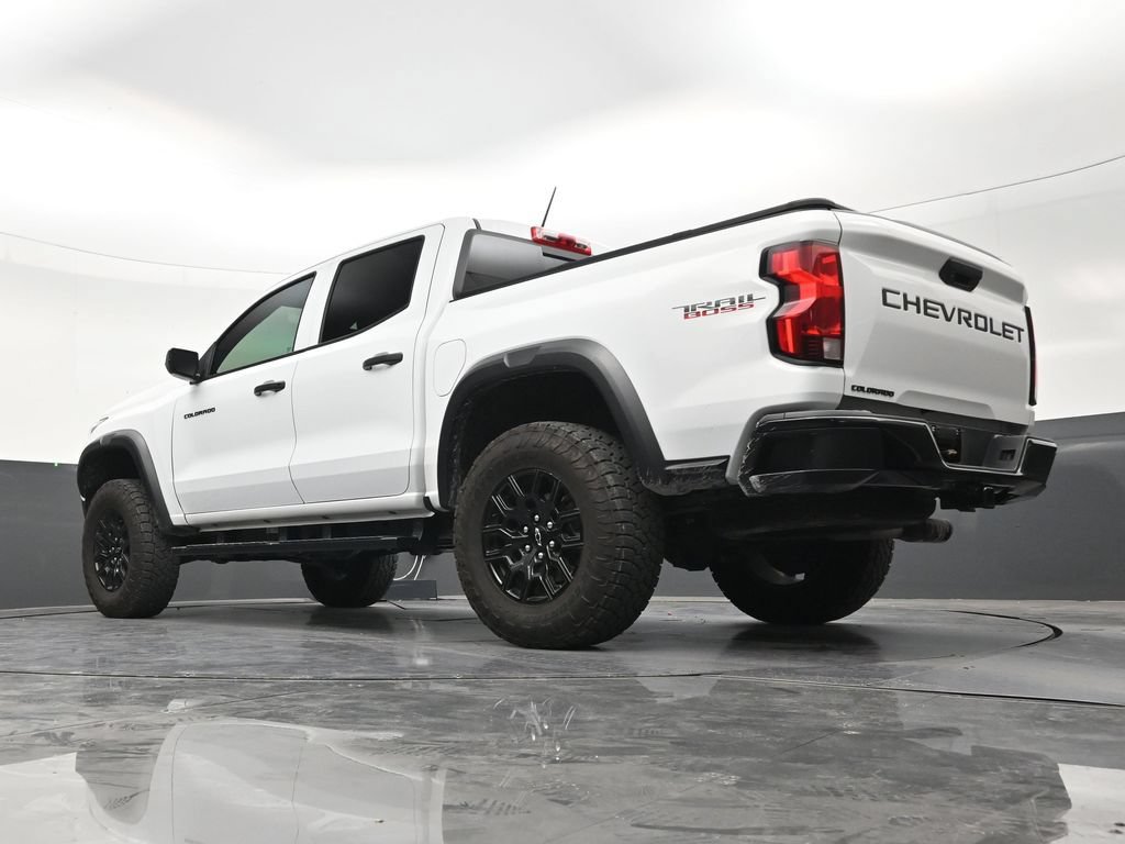 Used 2024 Chevrolet Colorado Trail Boss w/ Advanced Trailering Package AWD/4WD image 22