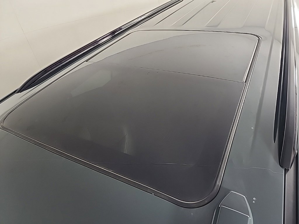 New 2026 Chevrolet Suburban Z71 w/ Comfort Package image 18