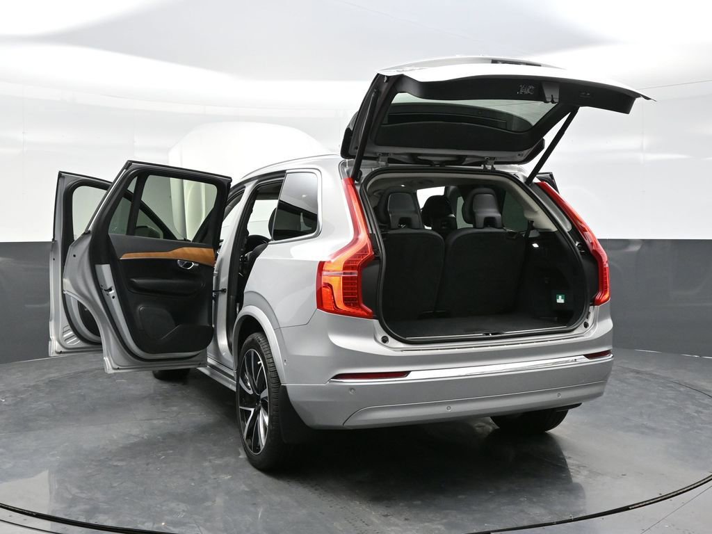 Used 2023 Volvo XC90 B6 Plus w/ Protection Package Premier AWD/4WD image 42