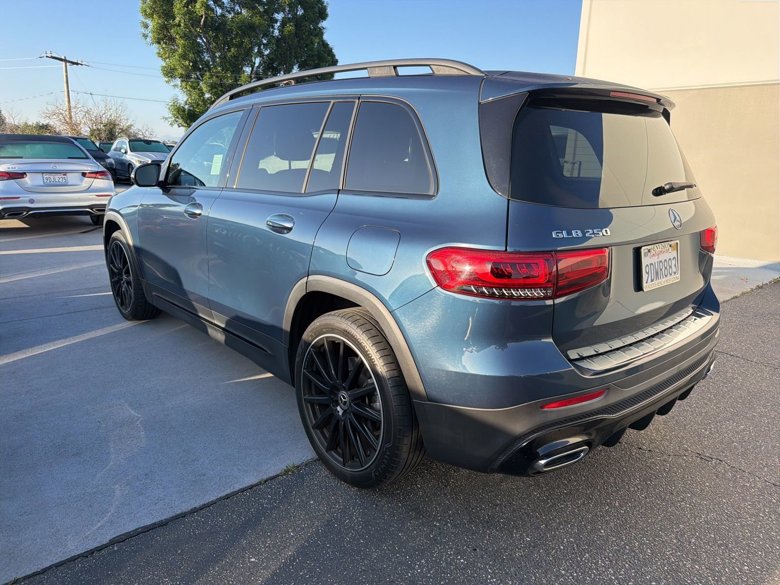 Used 2022 Mercedes-Benz GLB 250 image 3