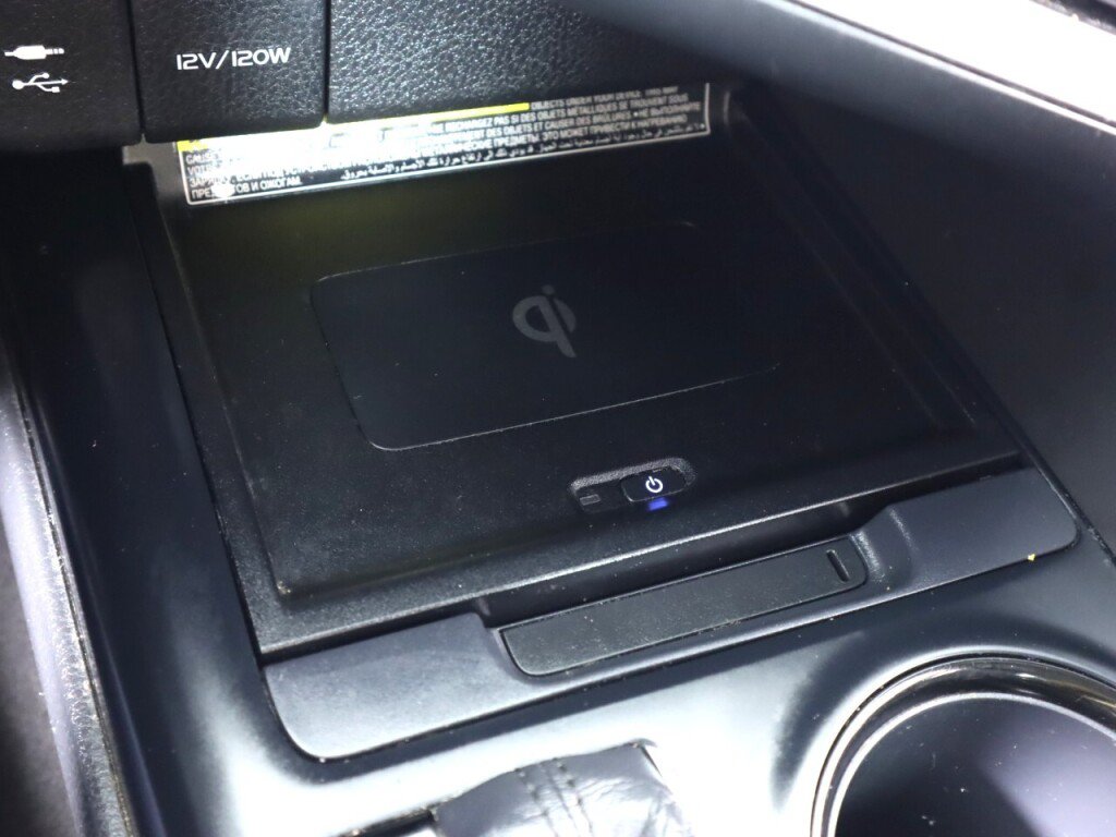 Used 2018 Toyota Camry SE w/ Audio Package FWD image 25