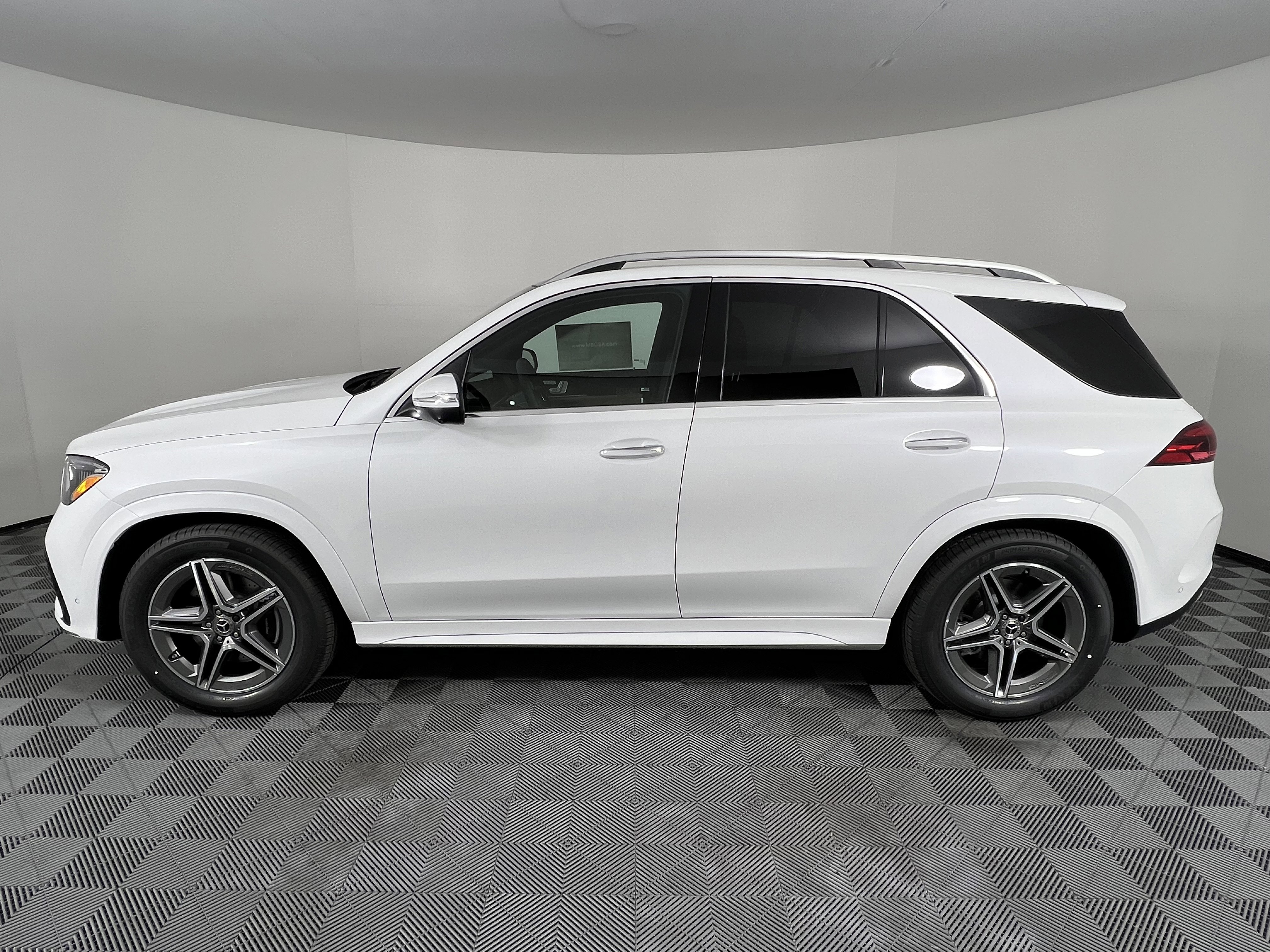 New 2026 Mercedes-Benz GLE 450 4MATIC image 9