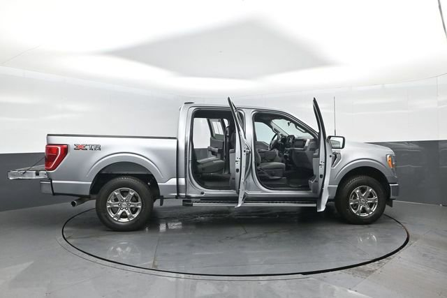 Used 2023 Ford F150 XLT w/ XTR Package image 32