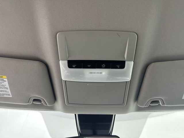 Used 2024 Nissan Altima 2.5 SR FWD image 10