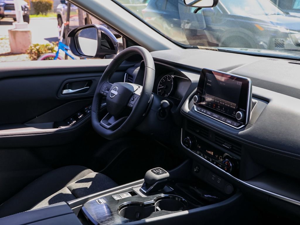 New 2026 Nissan Rogue SV image 20