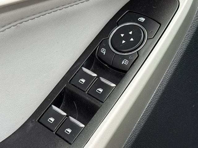 Used 2021 Ford Explorer XLT w/ Equipment Group 202A RWD image 20