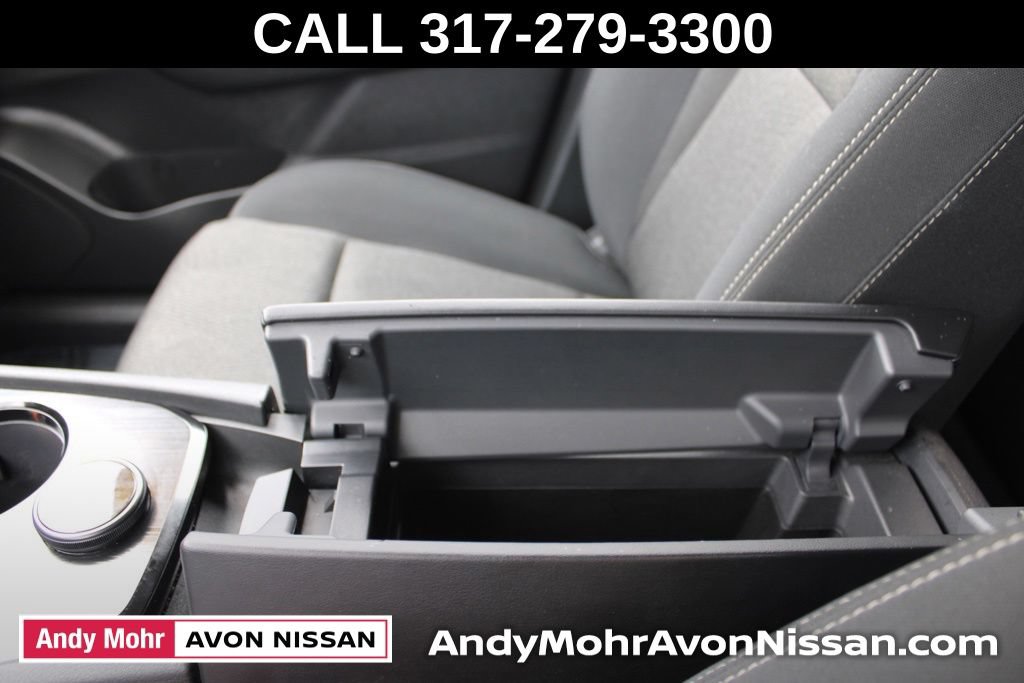 Used 2024 Nissan Rogue SV AWD/4WD image 42