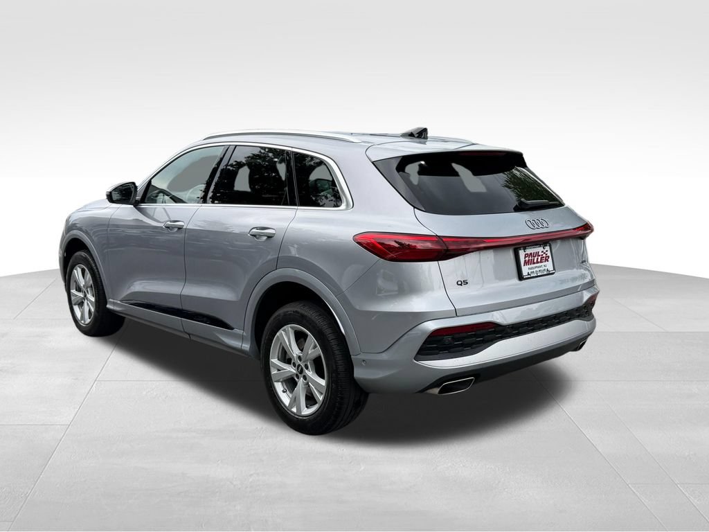 Used 2025 Audi Q5 Premium w/ Convenience Package AWD/4WD image 5