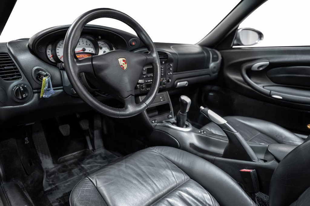 Used 2003 Porsche 911 Carrera 4 image 40