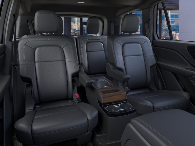 New 2026 Lincoln Aviator Reserve w/ Illumination Package AWD/4WD image 13