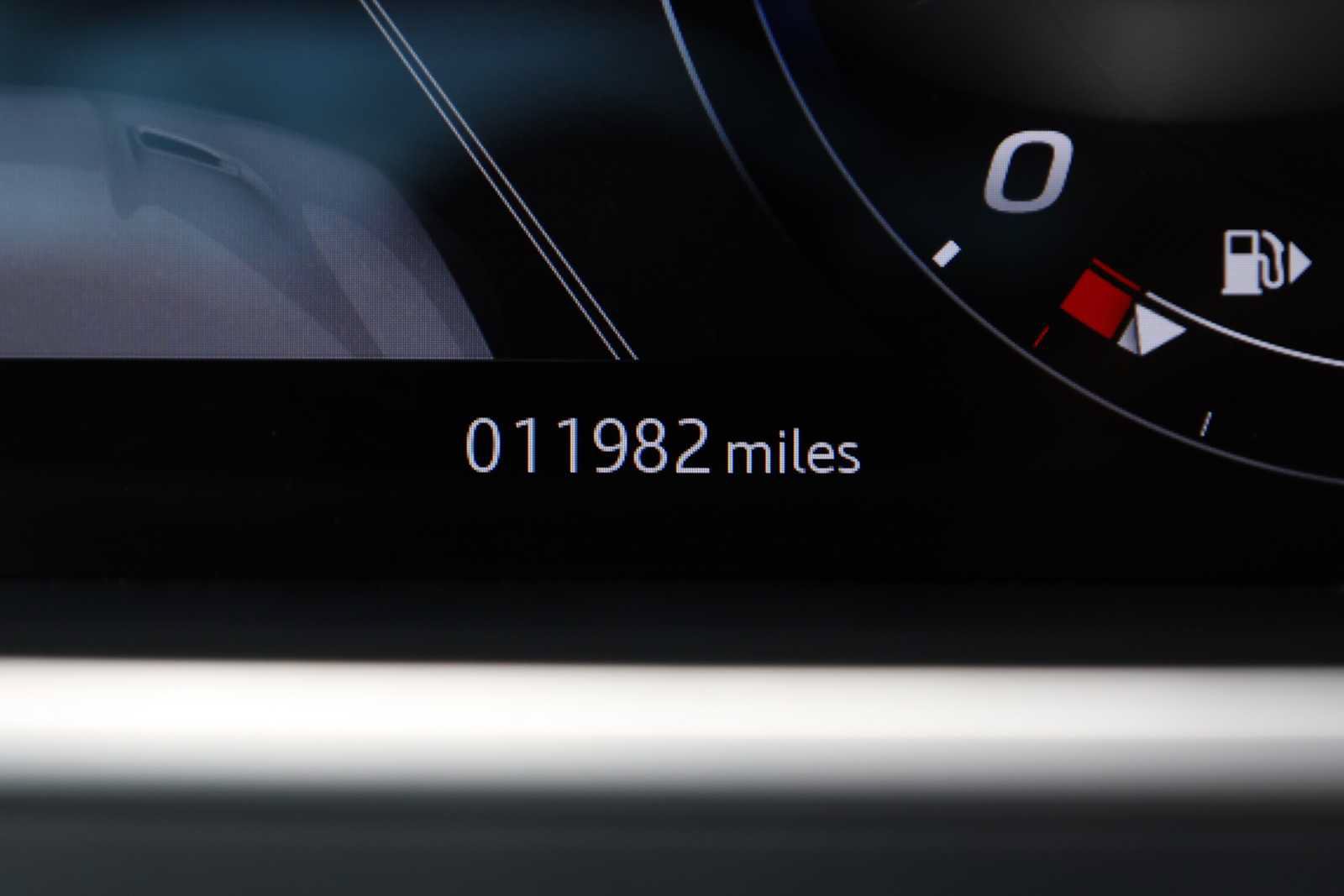 Used 2021 Jaguar F-TYPE Convertible RWD image 21