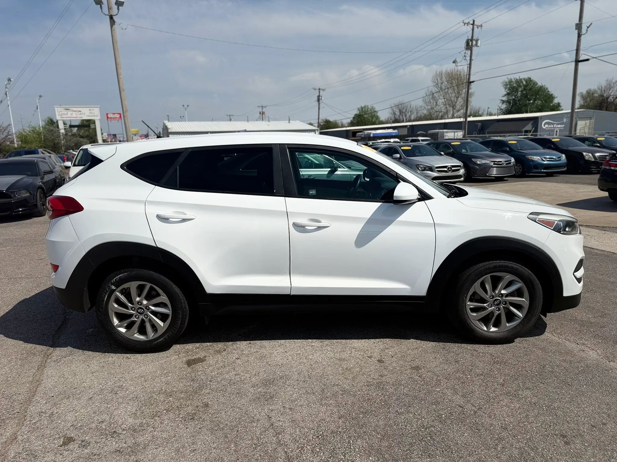 Used 2018 Hyundai Tucson SE FWD image 3