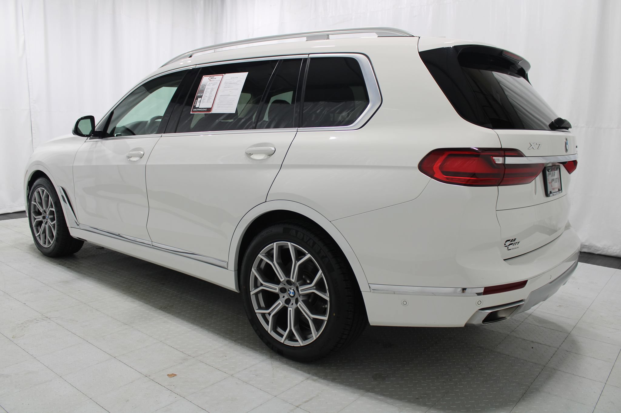 Used 2021 BMW X7 xDrive40i w/ Executive Package AWD/4WD image 8