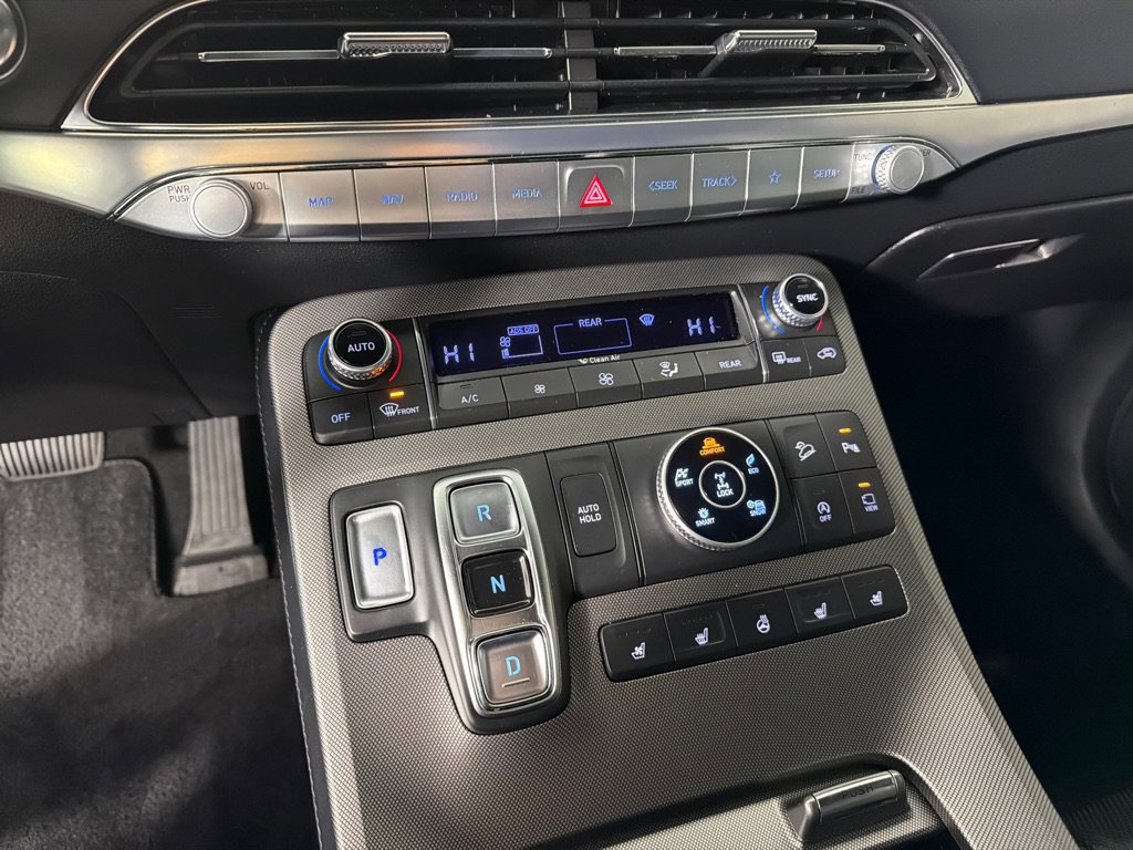 Used 2020 Hyundai Palisade Limited image 17