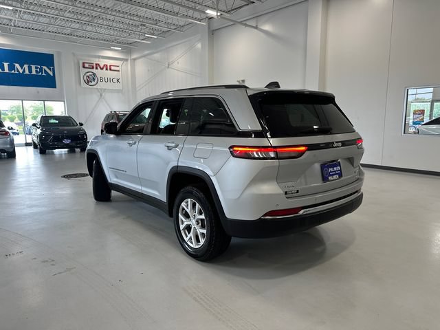 Used 2024 Jeep Grand Cherokee Limited AWD/4WD image 7