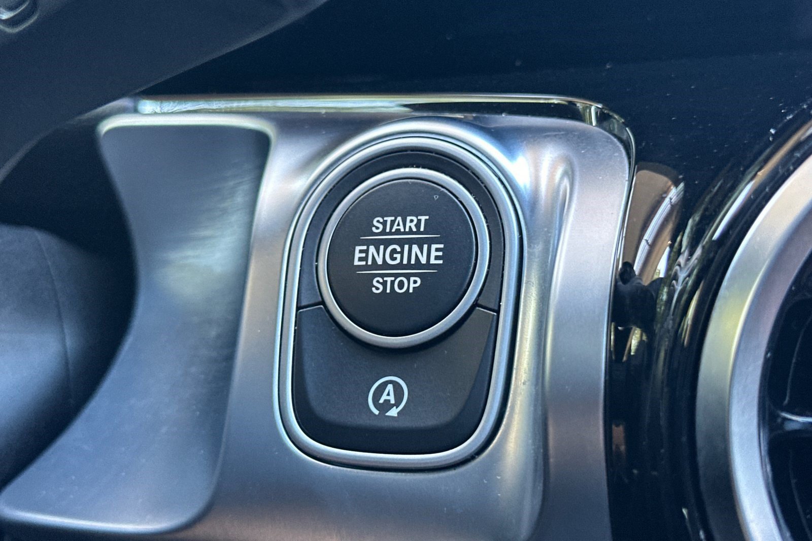 Certified 2023 Mercedes-Benz GLB 250 image 16