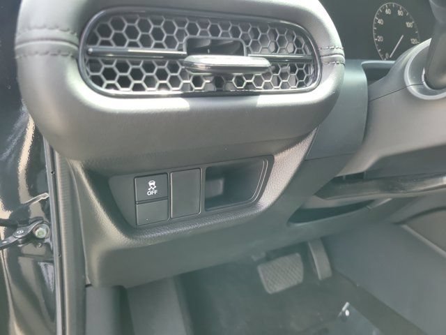 Used 2025 Honda HR-V LX image 18