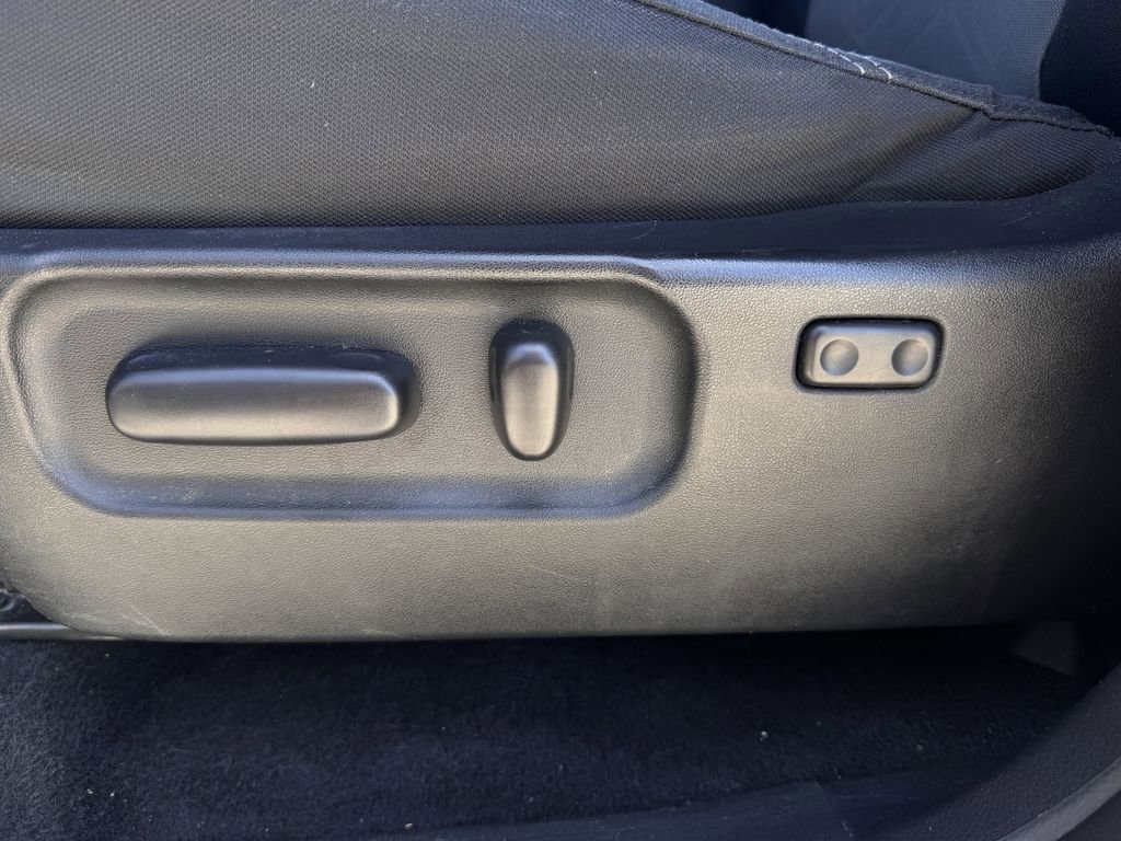 Used 2021 Toyota Tacoma TRD Off-Road image 25