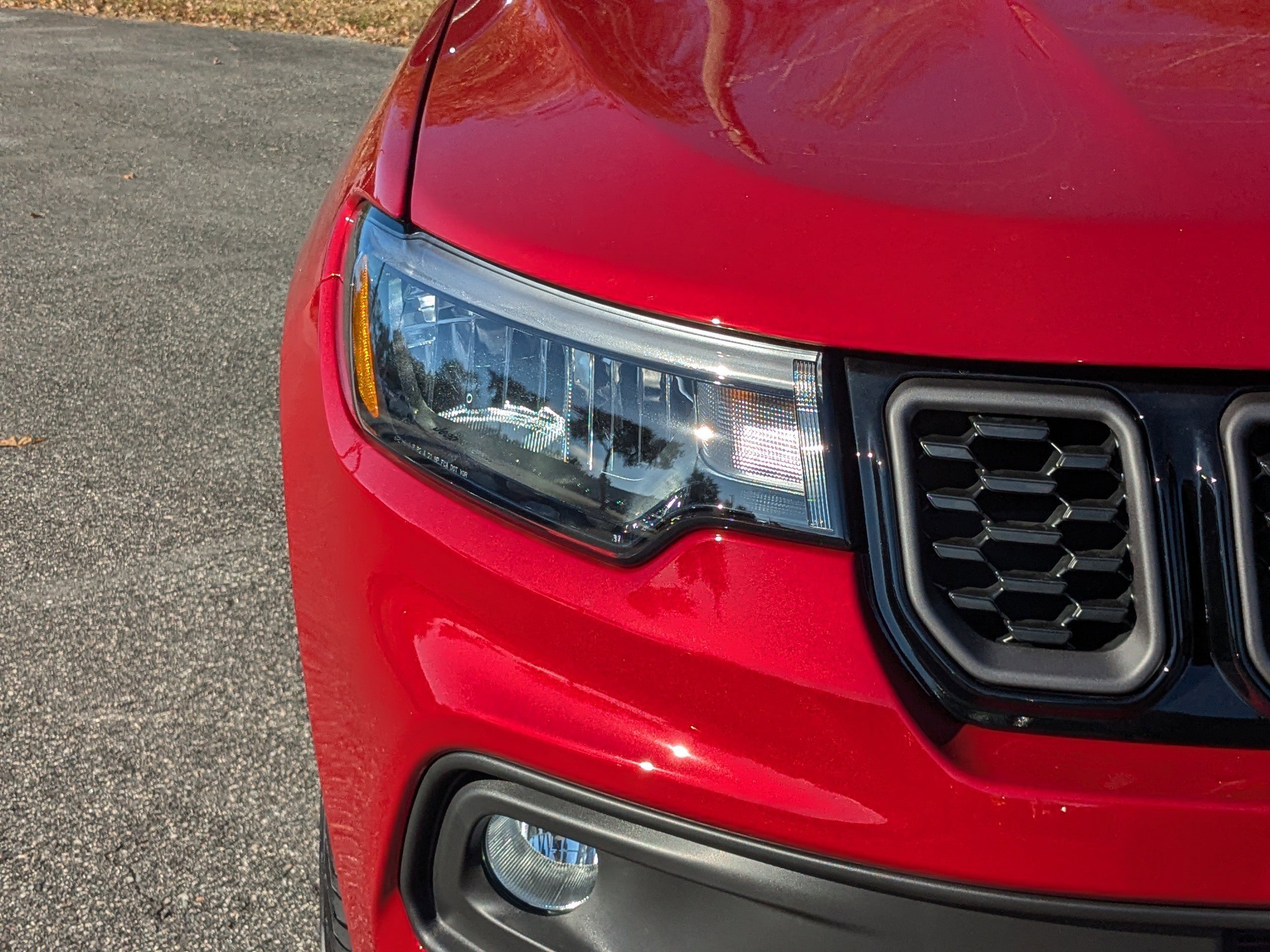 New 2026 Jeep Compass Latitude image 9