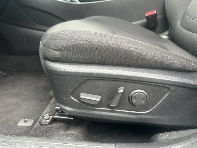 Used 2025 Hyundai Tucson SEL AWD/4WD image 17