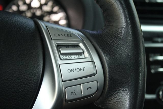 Used 2018 Nissan Altima 2.5 SV FWD image 17
