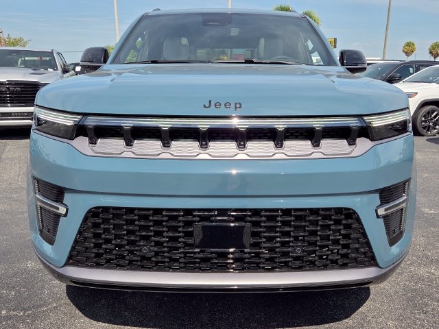 New 2026 Jeep Grand Wagoneer Limited w/ Premium Group II AWD/4WD image 8