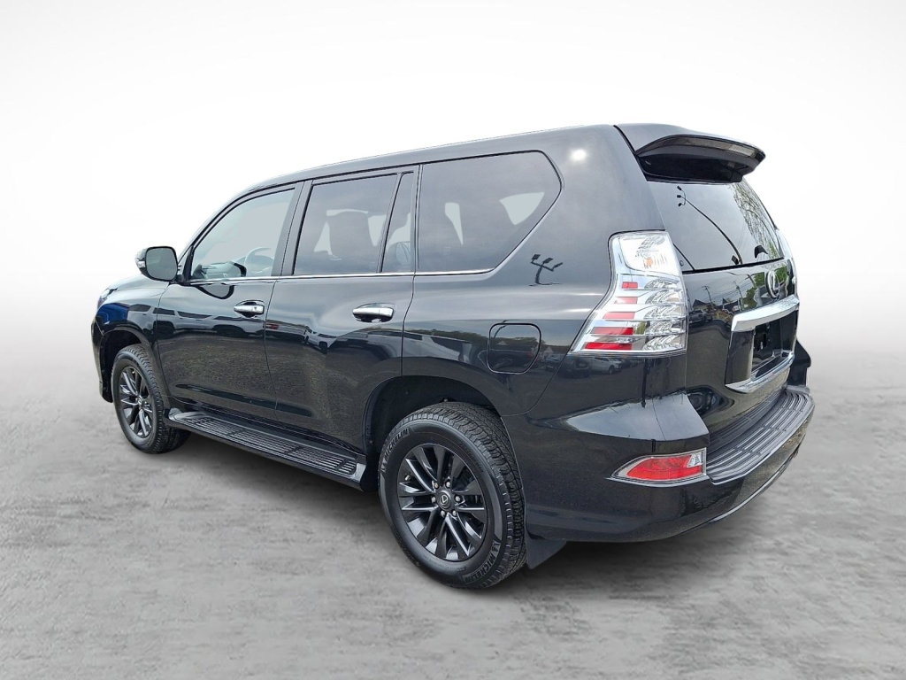 Used 2023 Lexus GX 460 Premium w/ Premium Package AWD/4WD image 3