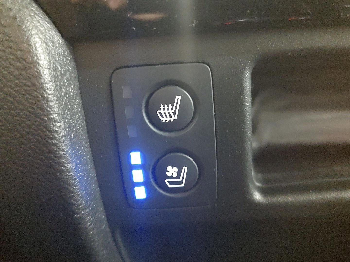 Used 2023 Honda Passport Elite image 17