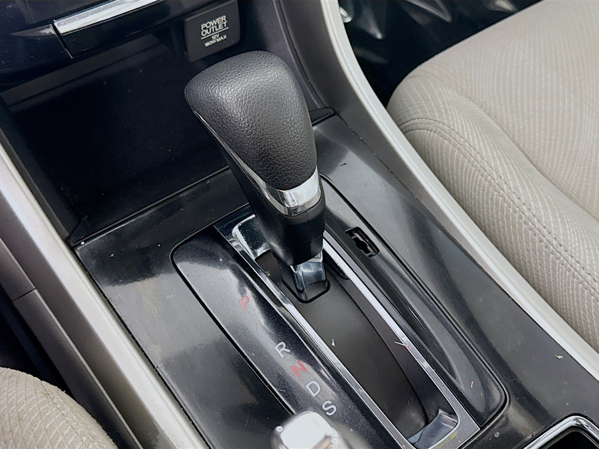 Used 2016 Honda Accord EX image 18