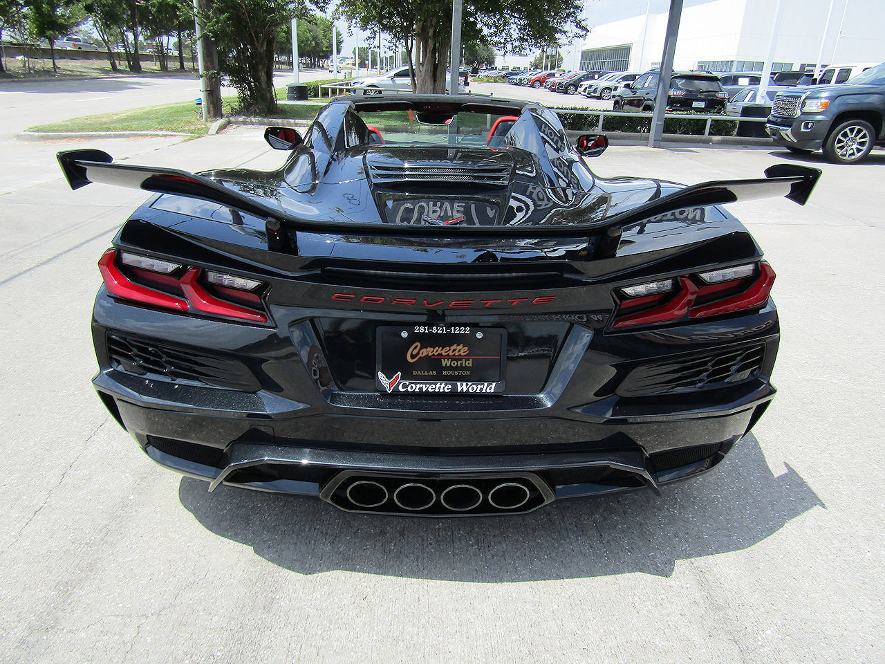 Used 2024 Chevrolet Corvette Z06 w/ Z07 Performance Package RWD image 6