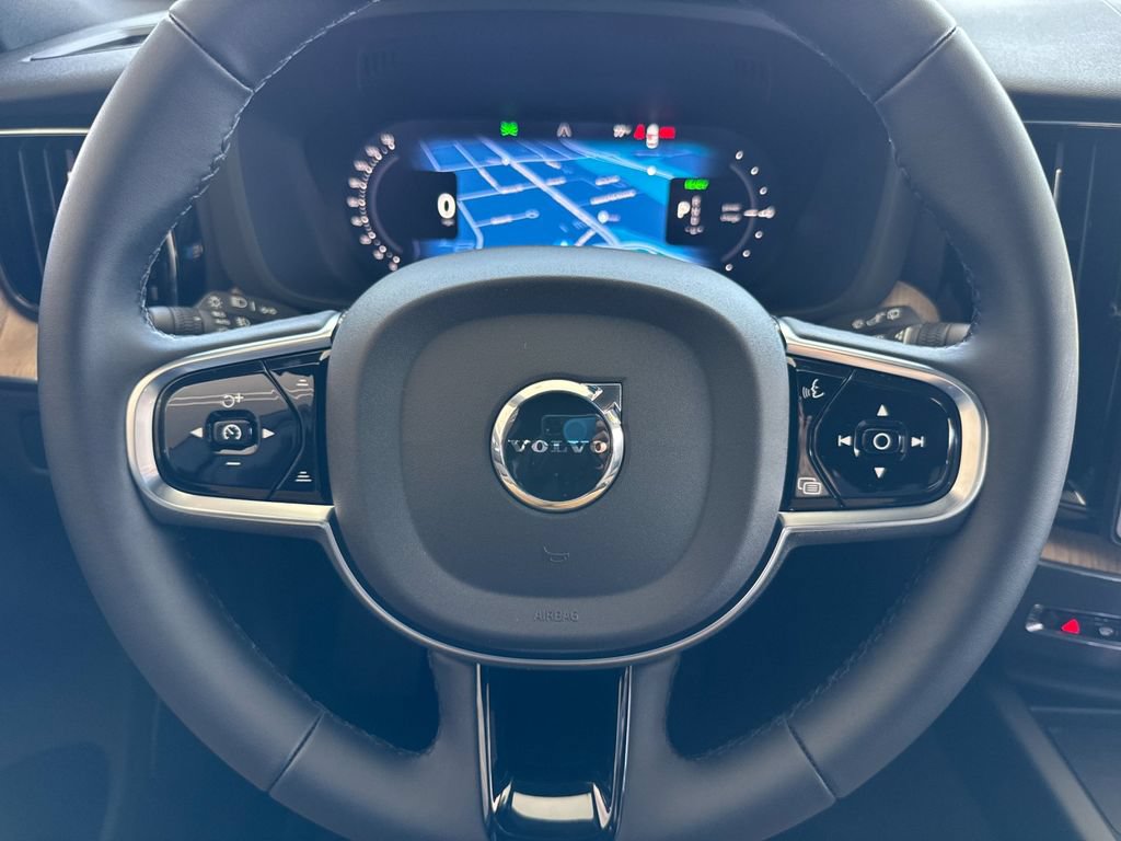 New 2026 Volvo XC60 T8 Plus w/ Climate Package PRO AWD/4WD image 23