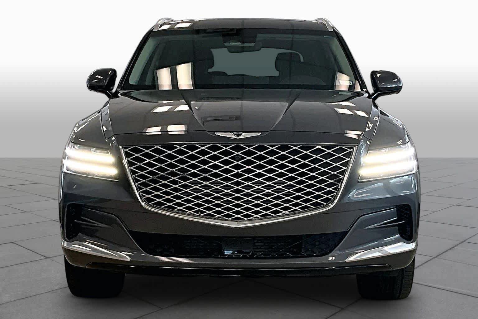 Used 2022 Genesis GV80 2.5T w/ Prestige Package 04 AWD/4WD image 3