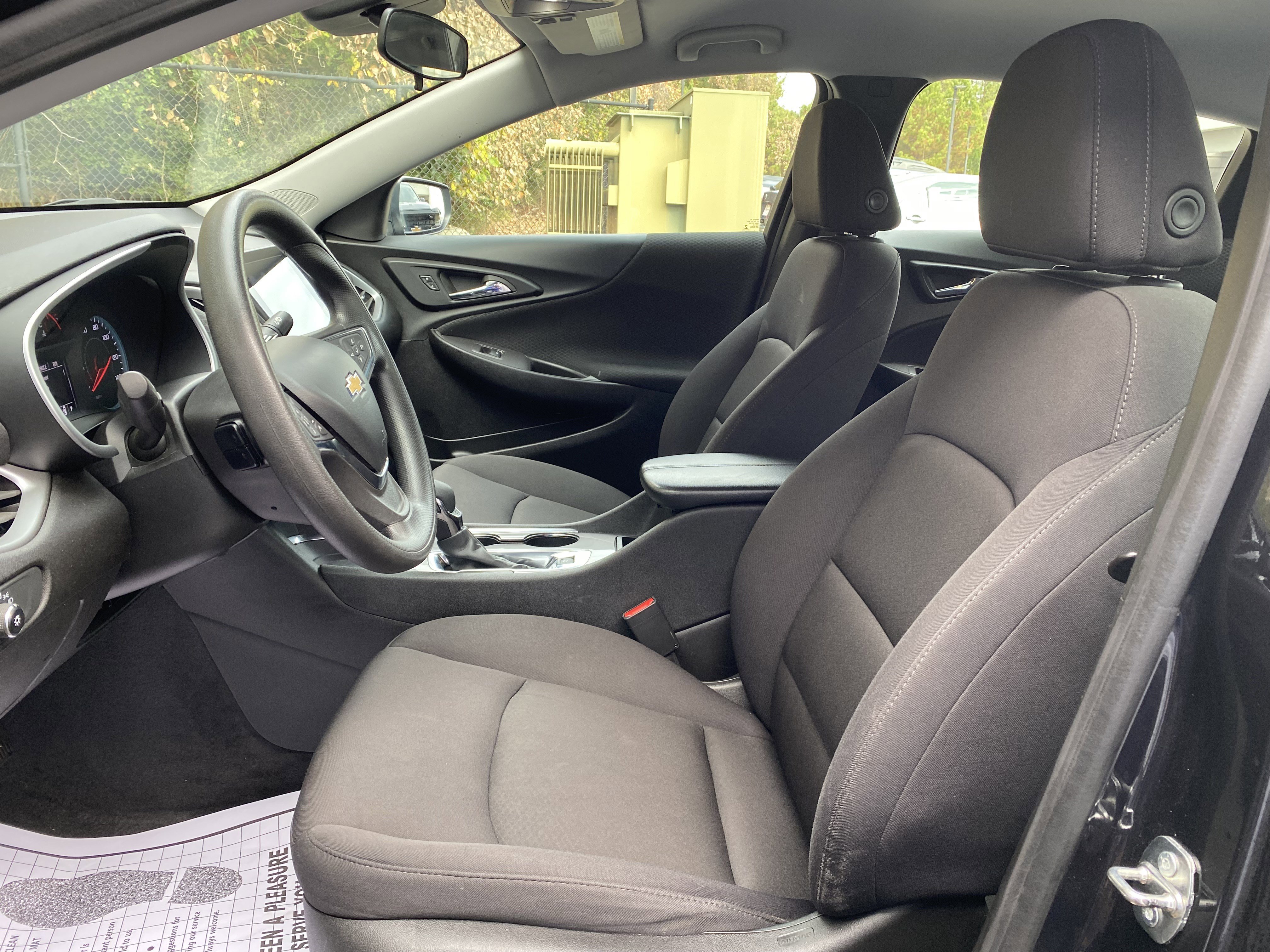 Used 2023 Chevrolet Malibu LT image 15