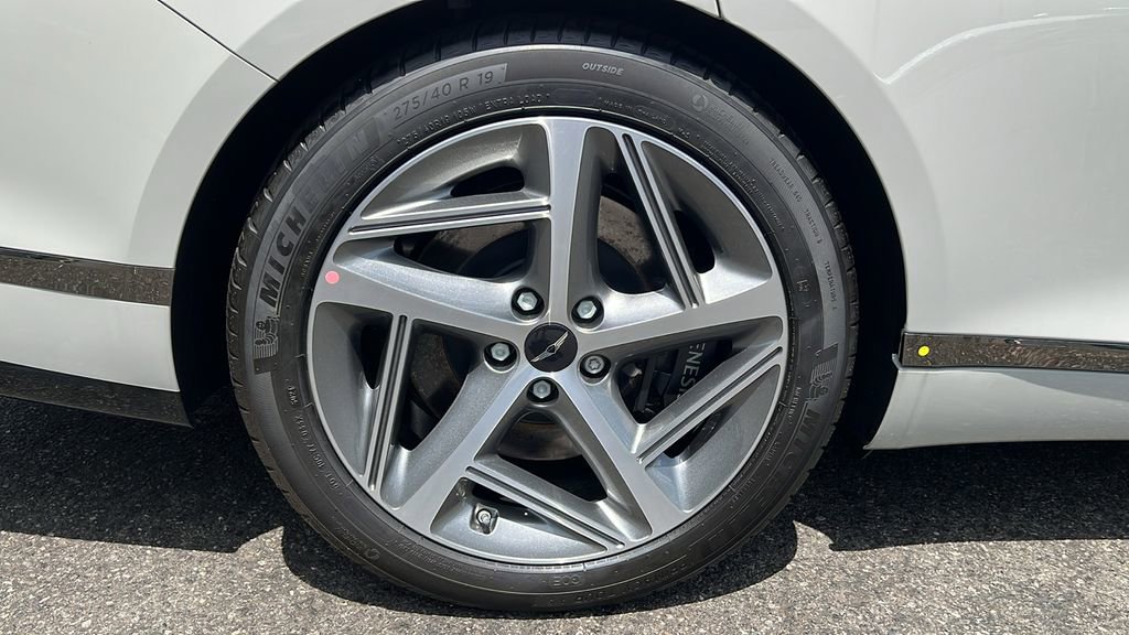 Used 2025 Genesis G80 3.5T Sport image 11