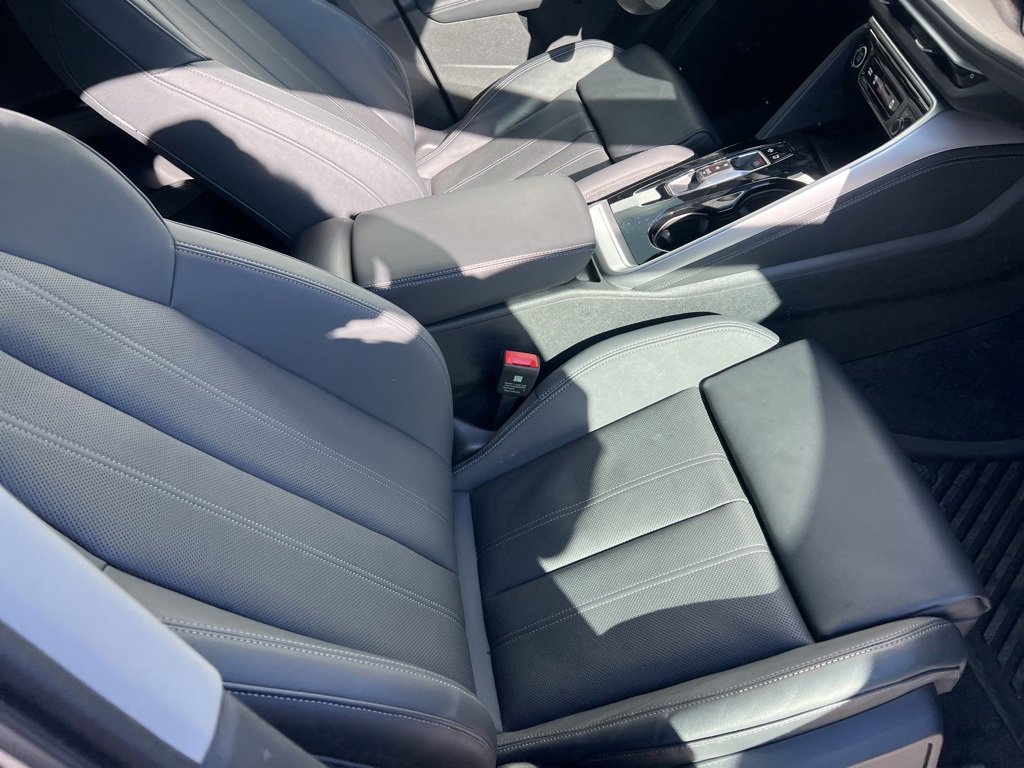 Used 2025 Audi Q5 Premium Plus w/ Premium Plus image 58