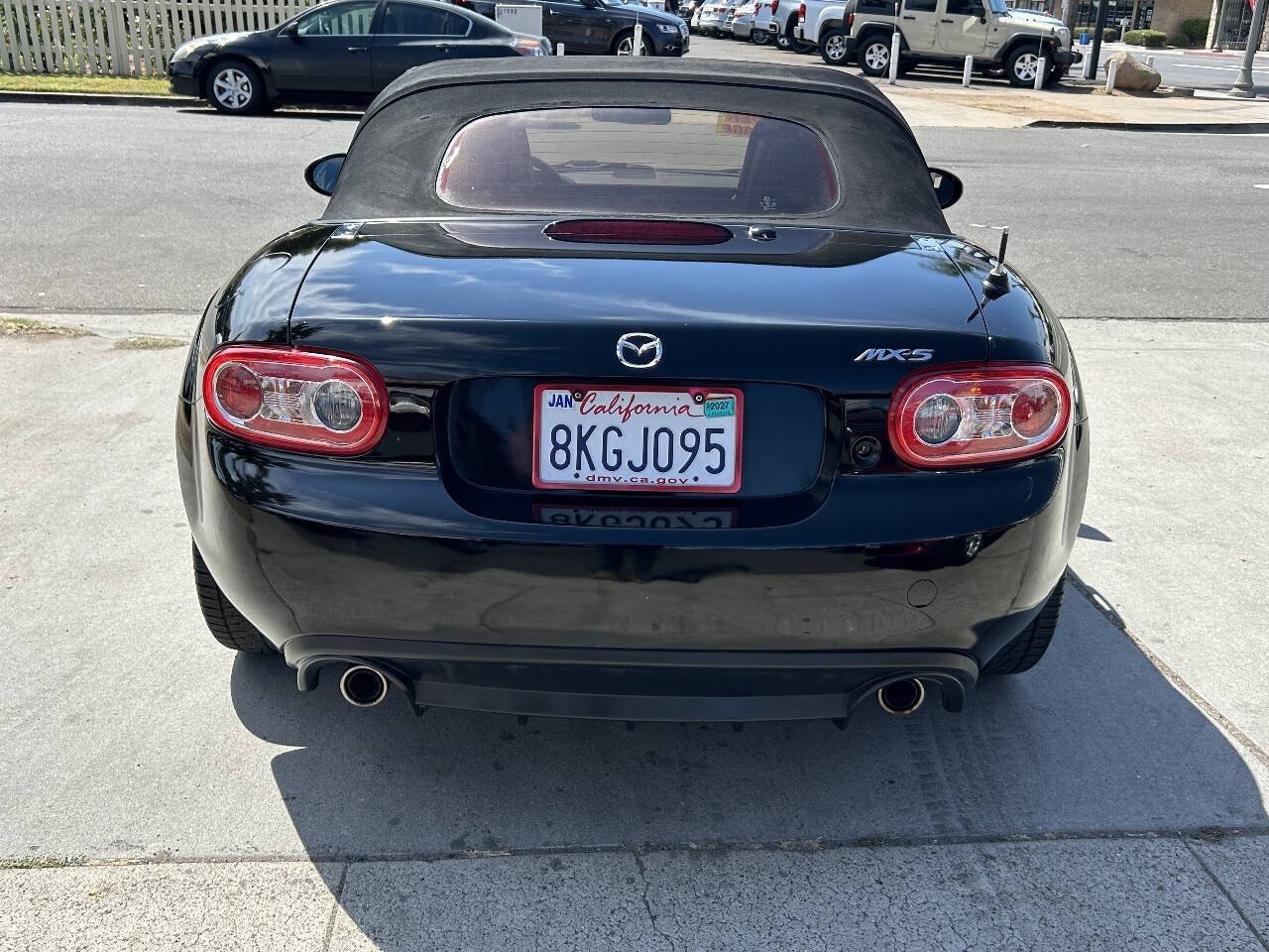Used 2013 MAZDA MX-5 Miata Club RWD image 9