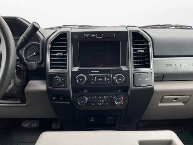 Used 2021 Ford F350 XLT image 11